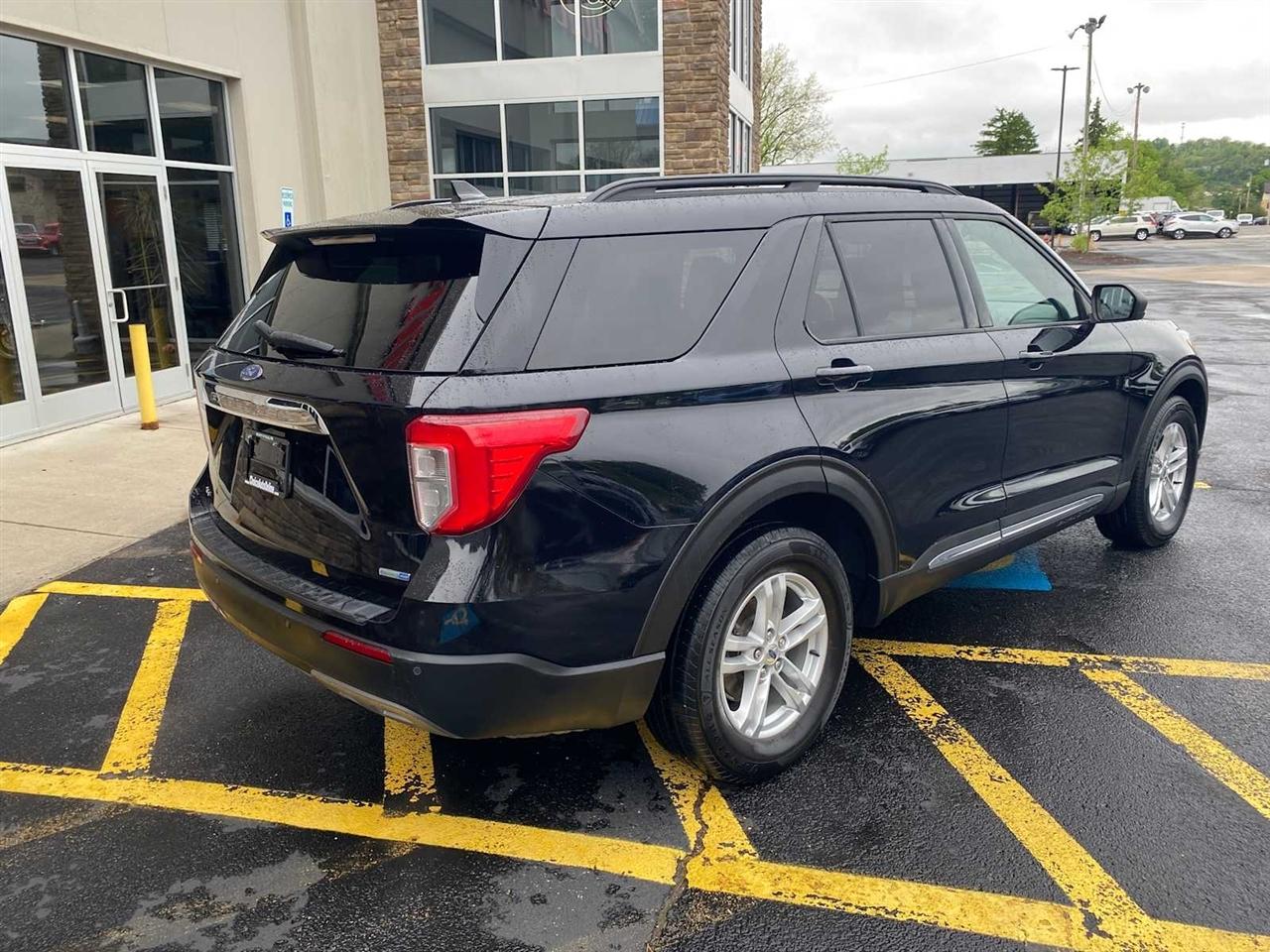Ford Explorer XLT AWD 2020