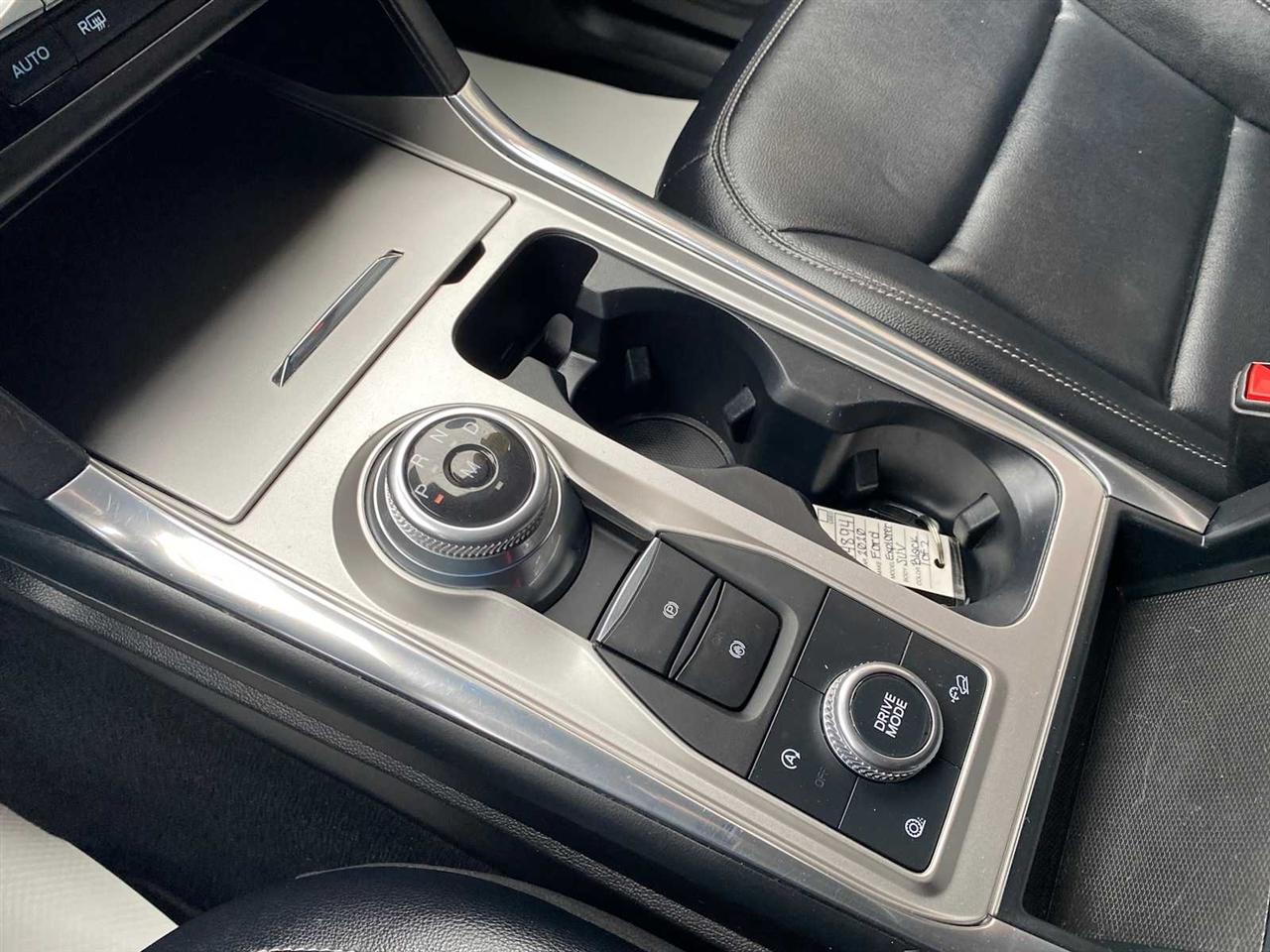 Ford Explorer XLT AWD 2020