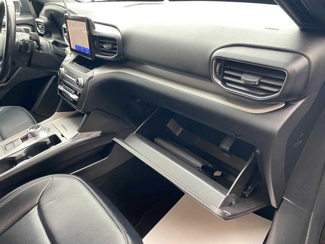 Ford Explorer XLT AWD 2020