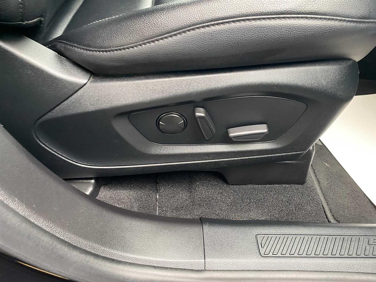 Ford Explorer XLT AWD 2020