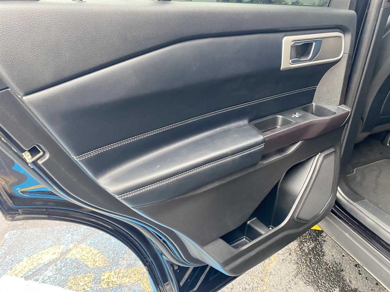 Ford Explorer XLT AWD 2020