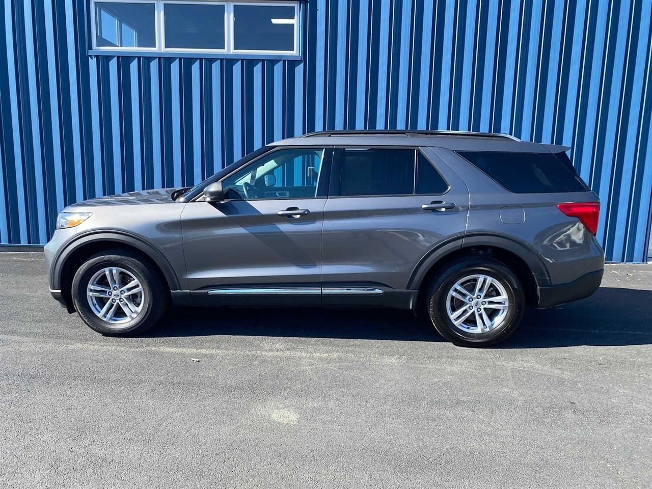 Ford Explorer XLT AWD 2021