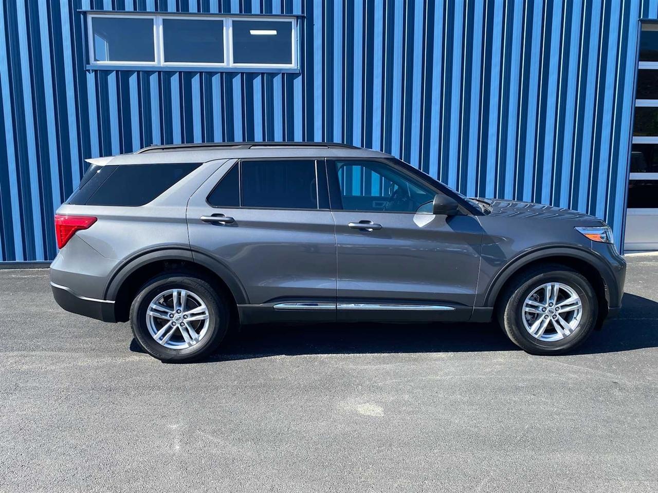 Ford Explorer XLT AWD 2021