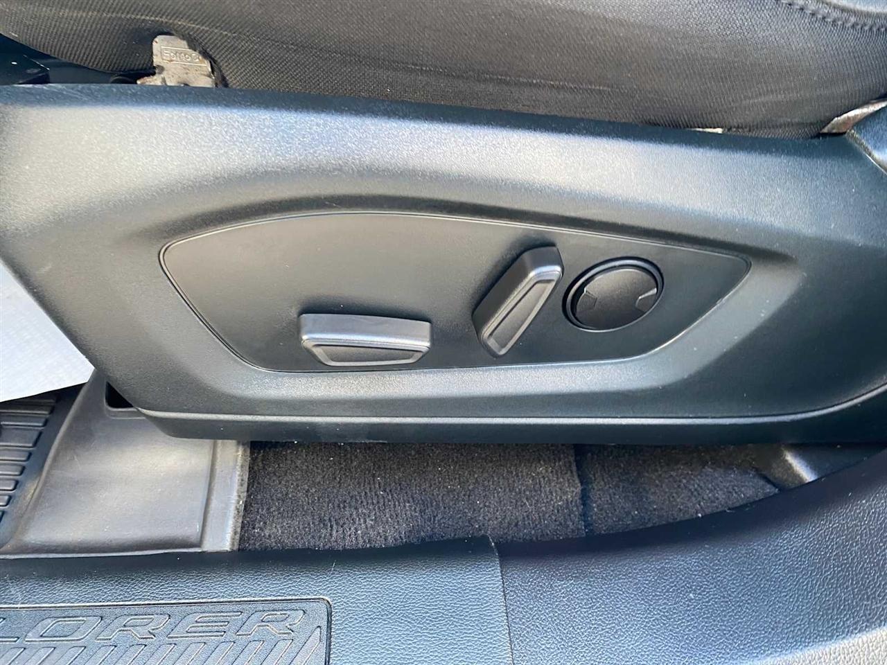 Ford Explorer XLT AWD 2021