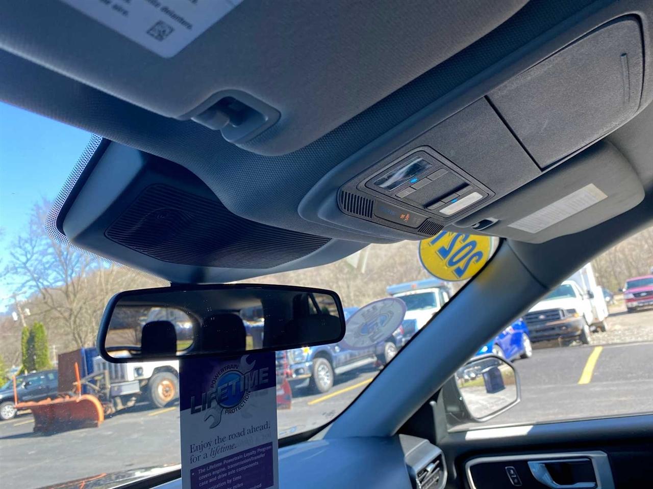 Ford Explorer XLT AWD 2021