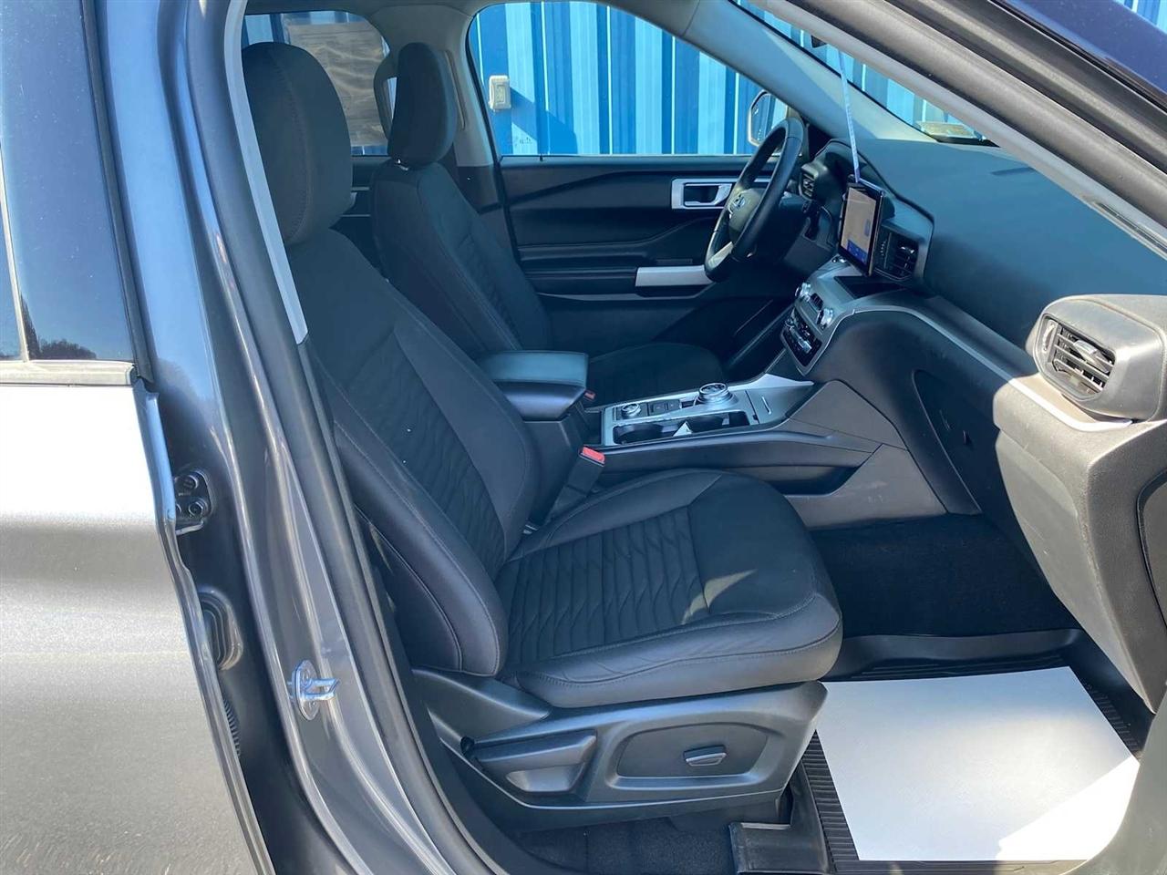 Ford Explorer XLT AWD 2021