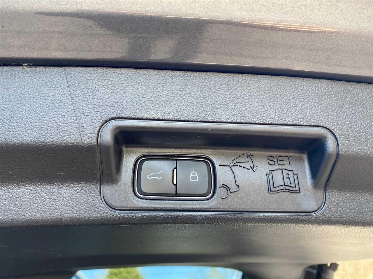 Ford Explorer XLT AWD 2021