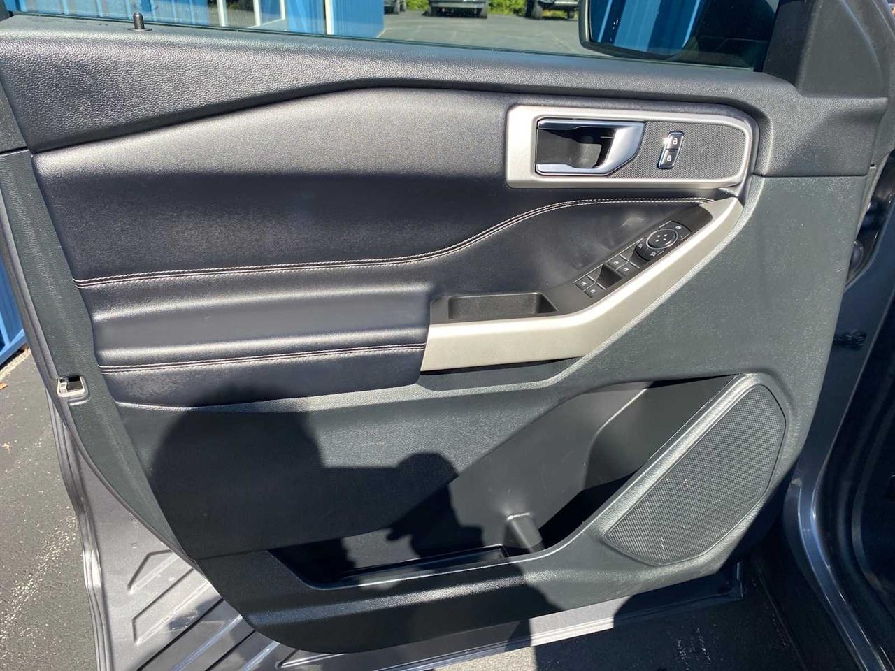 Ford Explorer XLT AWD 2021