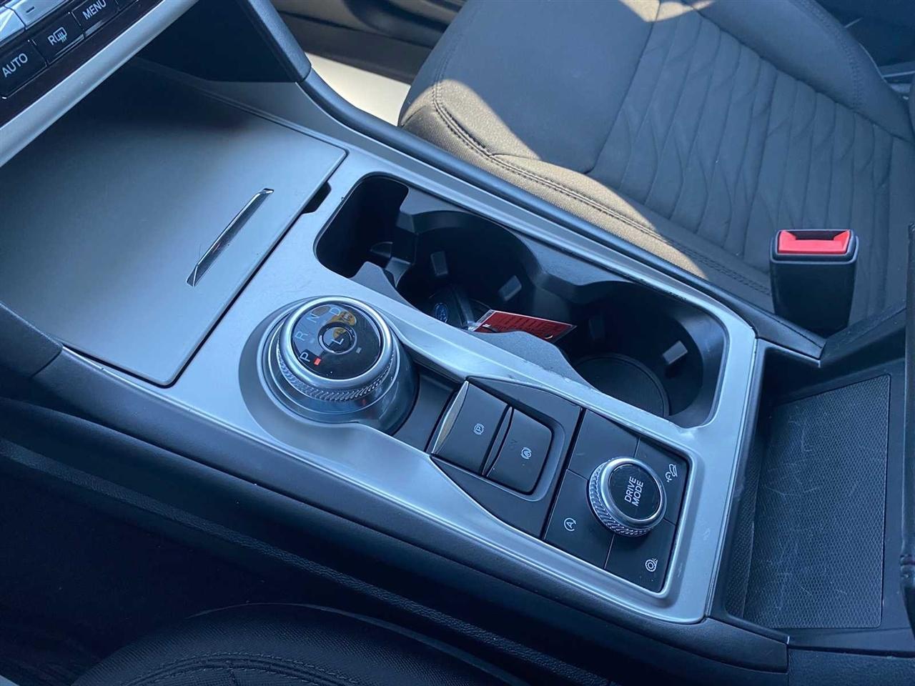 Ford Explorer XLT AWD 2021