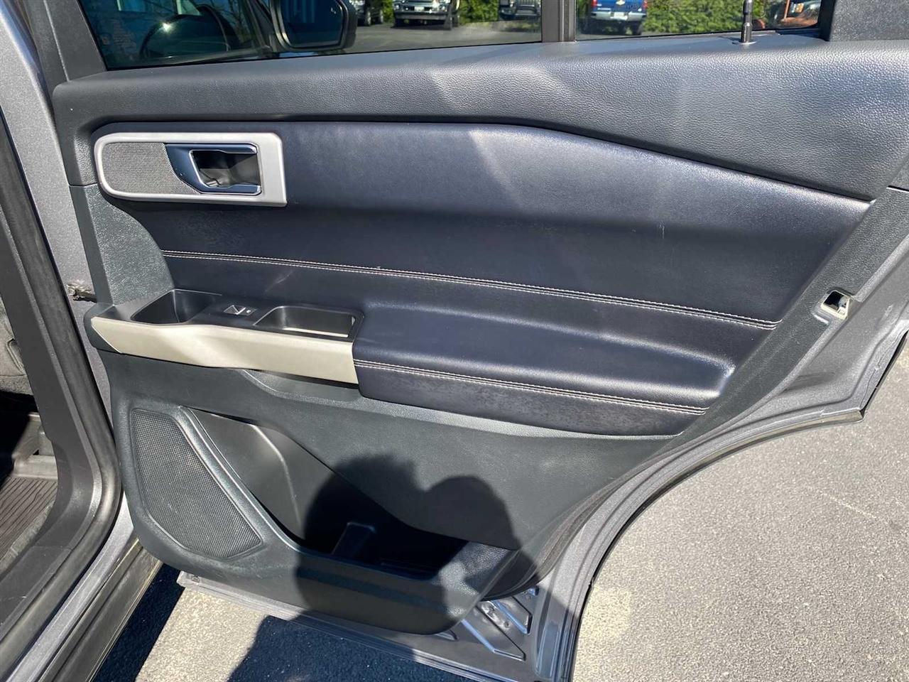 Ford Explorer XLT AWD 2021