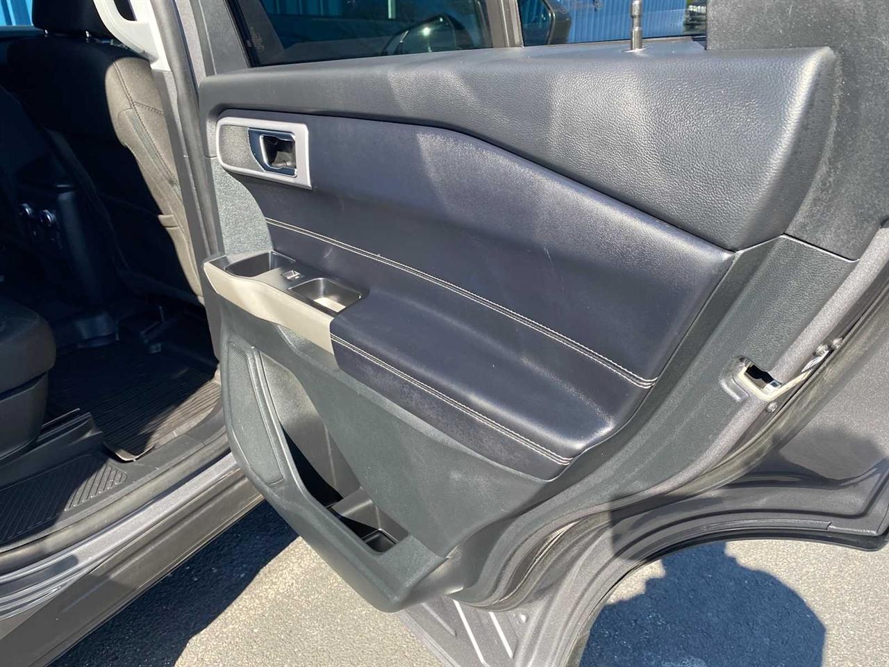 Ford Explorer XLT AWD 2021