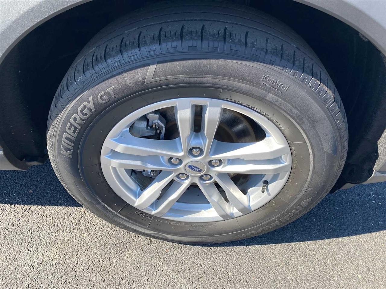 Ford Explorer XLT AWD 2021