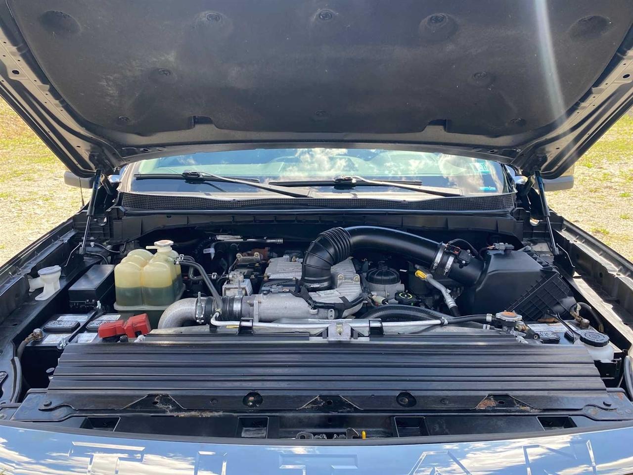 Nissan Titan XD Platinum Reserve Crew Cab 4WD 2018