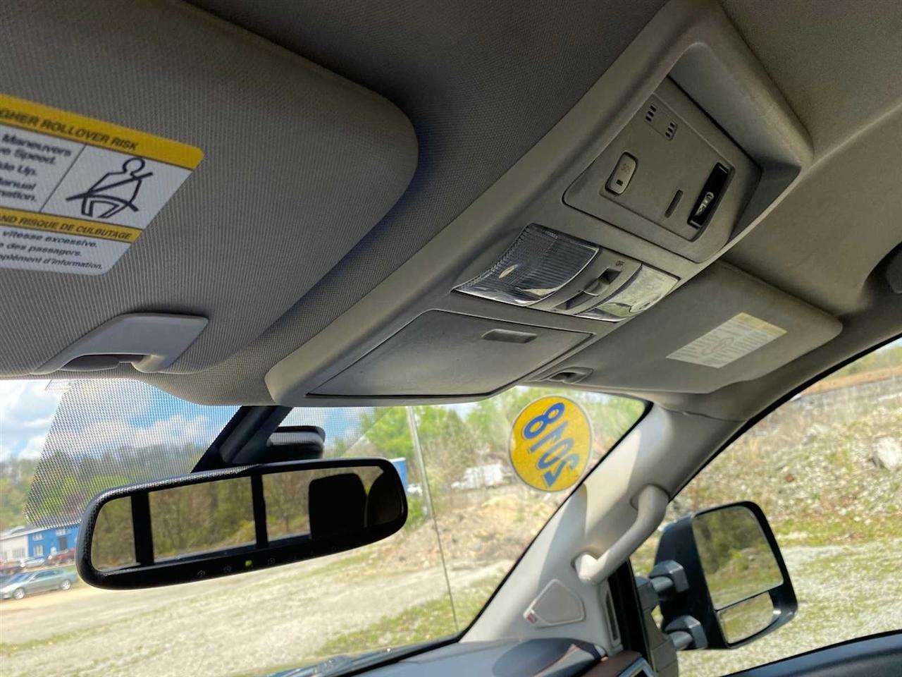 Nissan Titan XD Platinum Reserve Crew Cab 4WD 2018