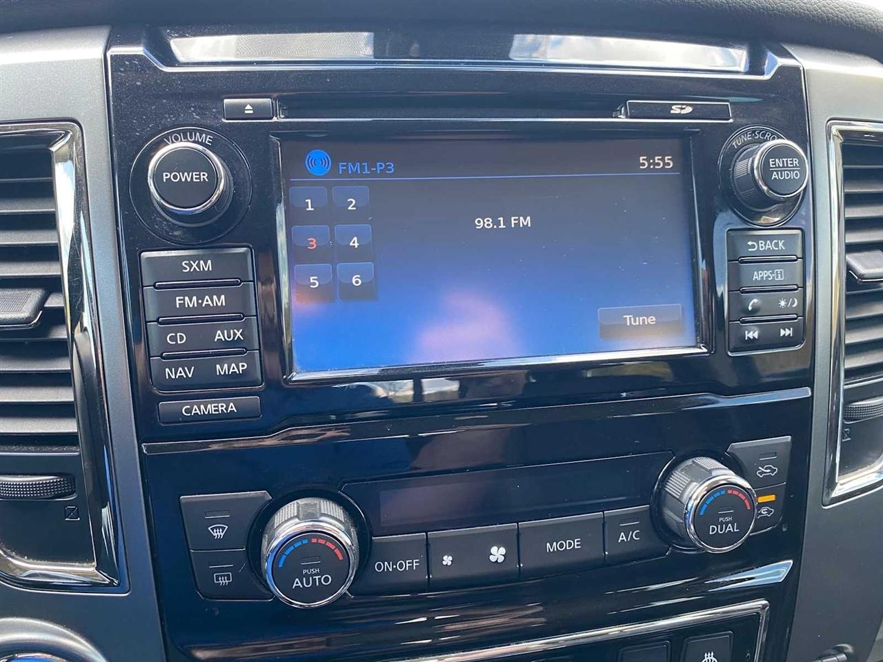 Nissan Titan XD Platinum Reserve Crew Cab 4WD 2018