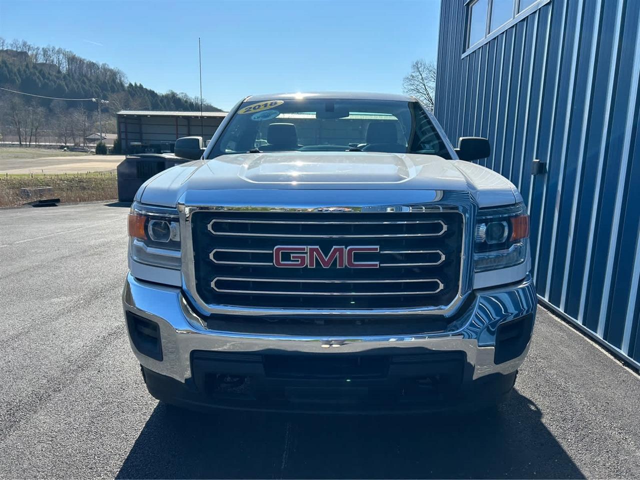 GMC Sierra 2500HD Base Long Box 4WD 2018