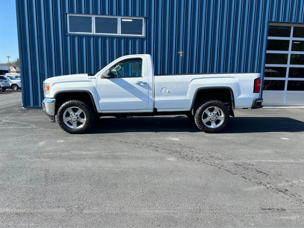 GMC Sierra 2500HD Base Long Box 4WD 2018