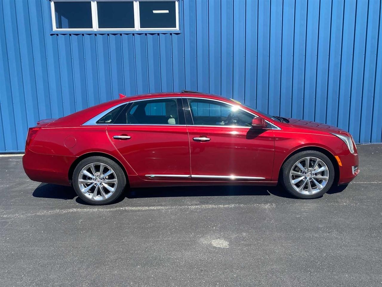 Cadillac XTS Luxury 2013