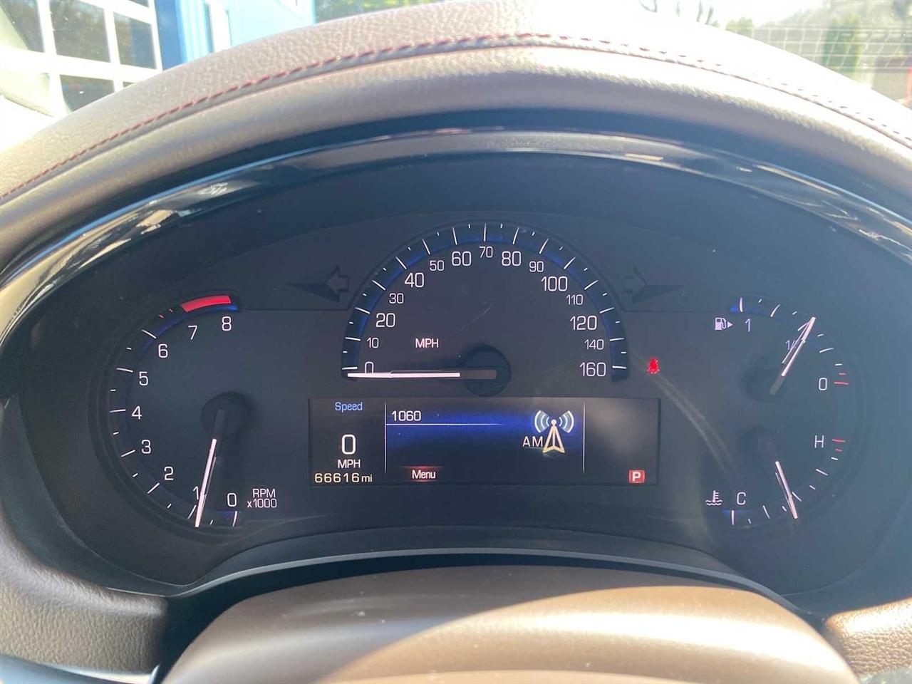 Cadillac XTS Luxury 2013