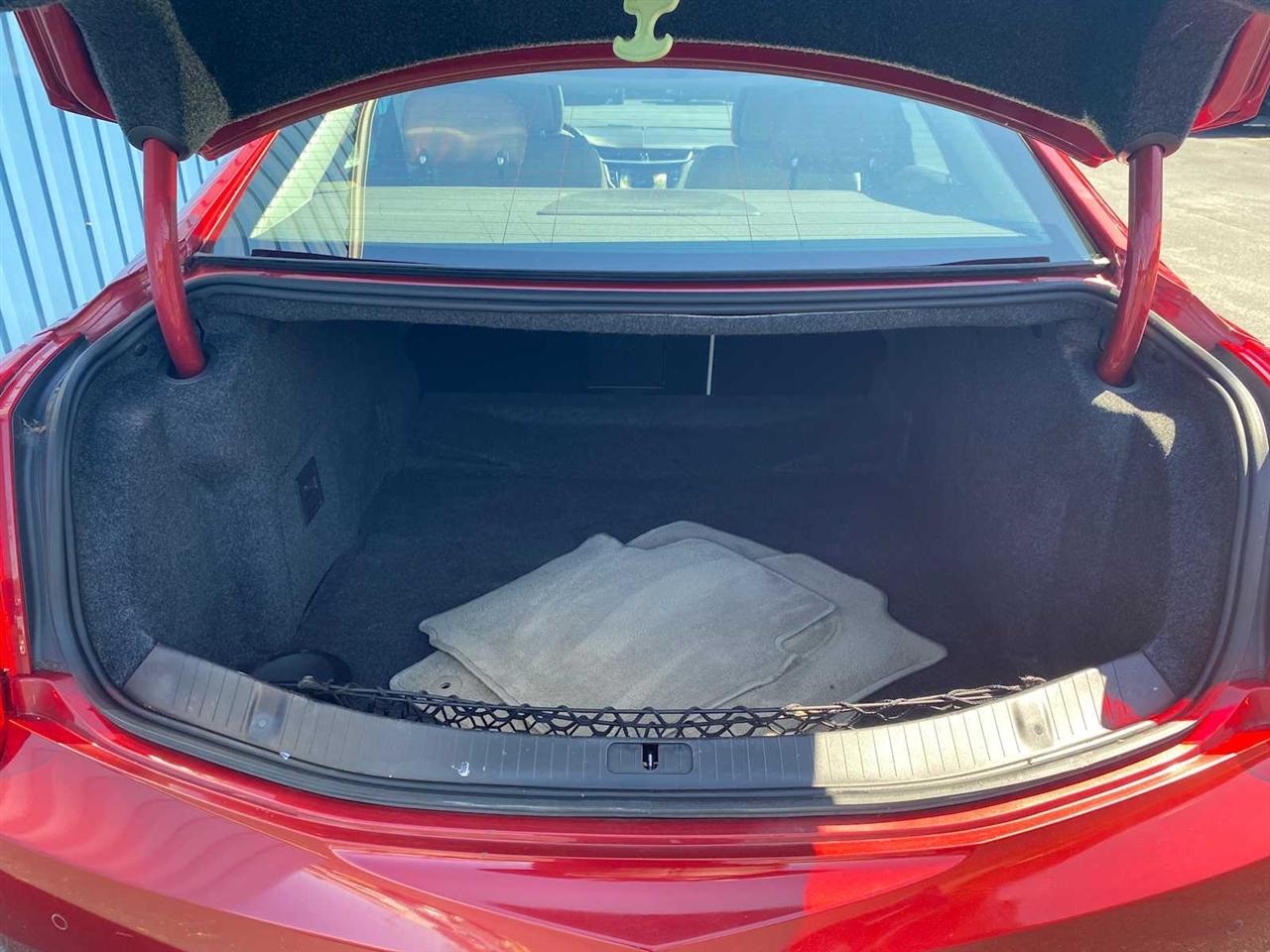 Cadillac XTS Luxury 2013