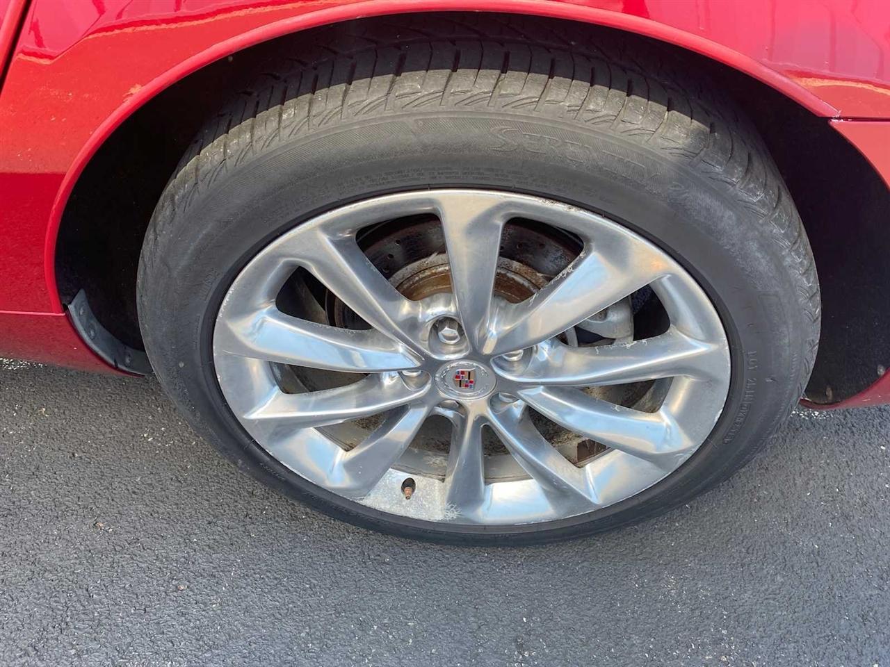 Cadillac XTS Luxury 2013