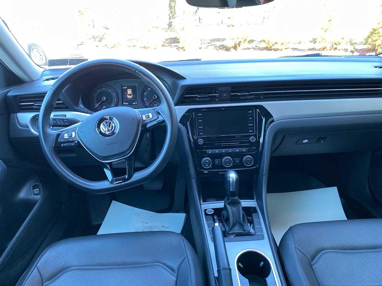Volkswagen Passat SE 2022