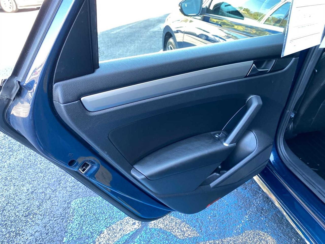 Volkswagen Passat SE 2022