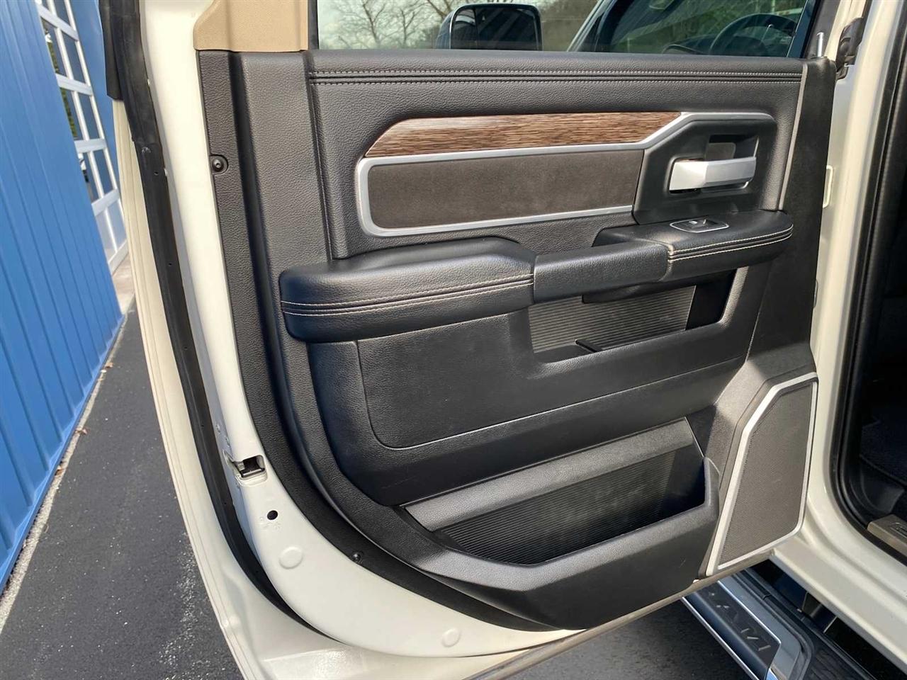 RAM 2500 Laramie Crew Cab LWB 4WD 2020