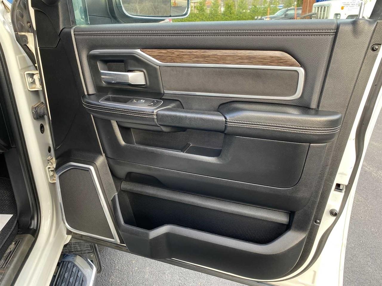 RAM 2500 Laramie Crew Cab LWB 4WD 2020