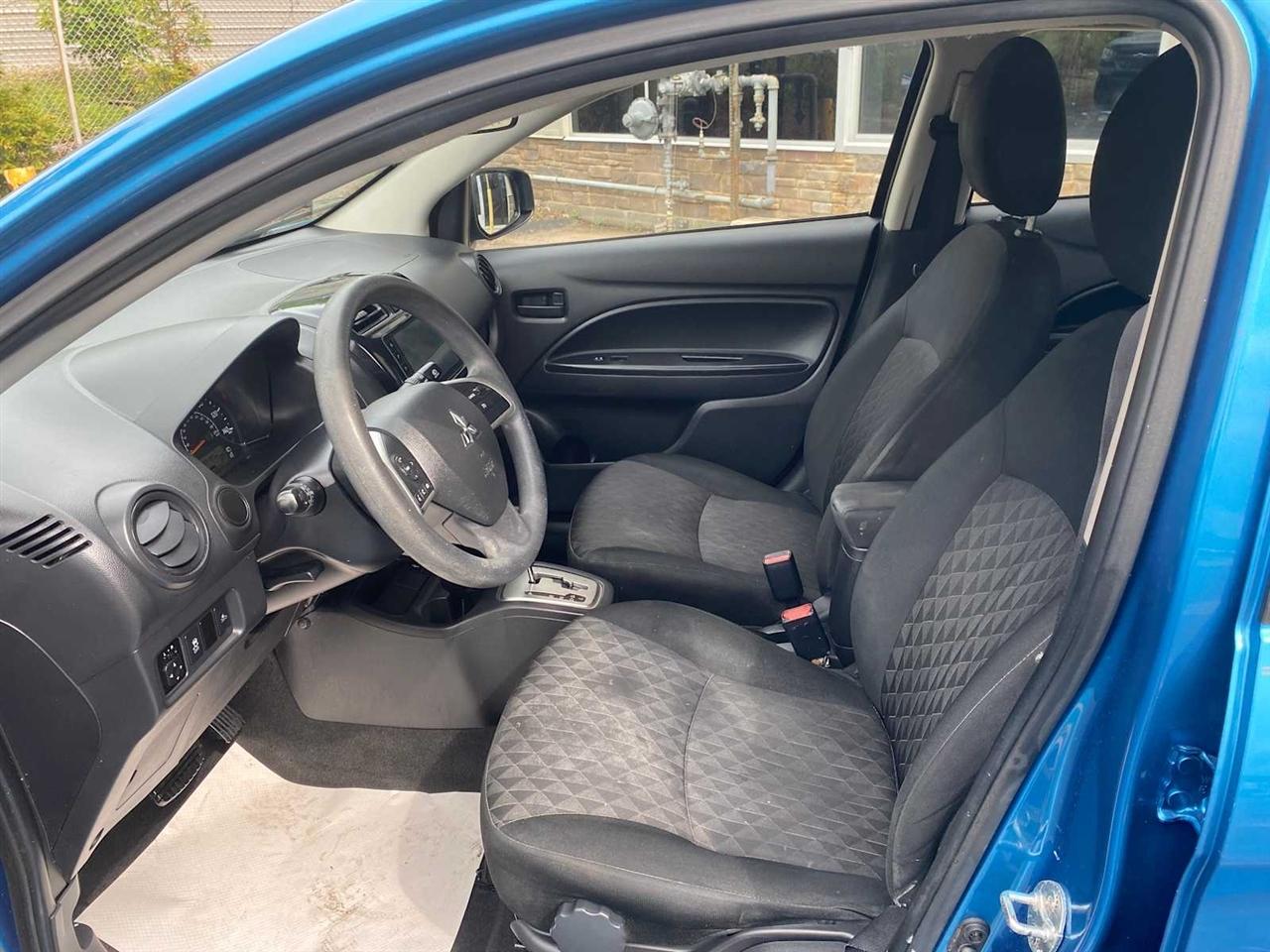 Mitsubishi Mirage ES 4D Hatchback 2024
