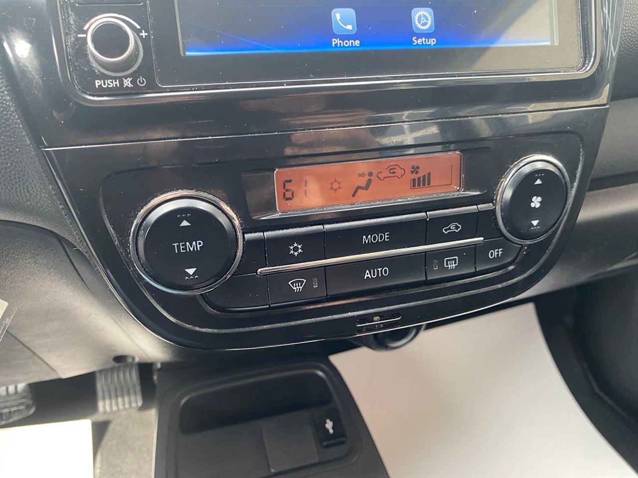 Mitsubishi Mirage ES 4D Hatchback 2024