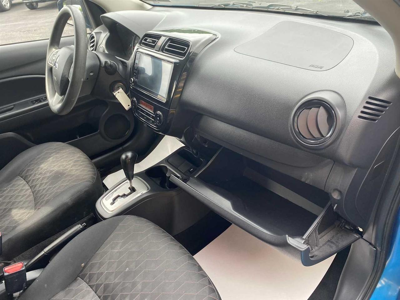 Mitsubishi Mirage ES 4D Hatchback 2024