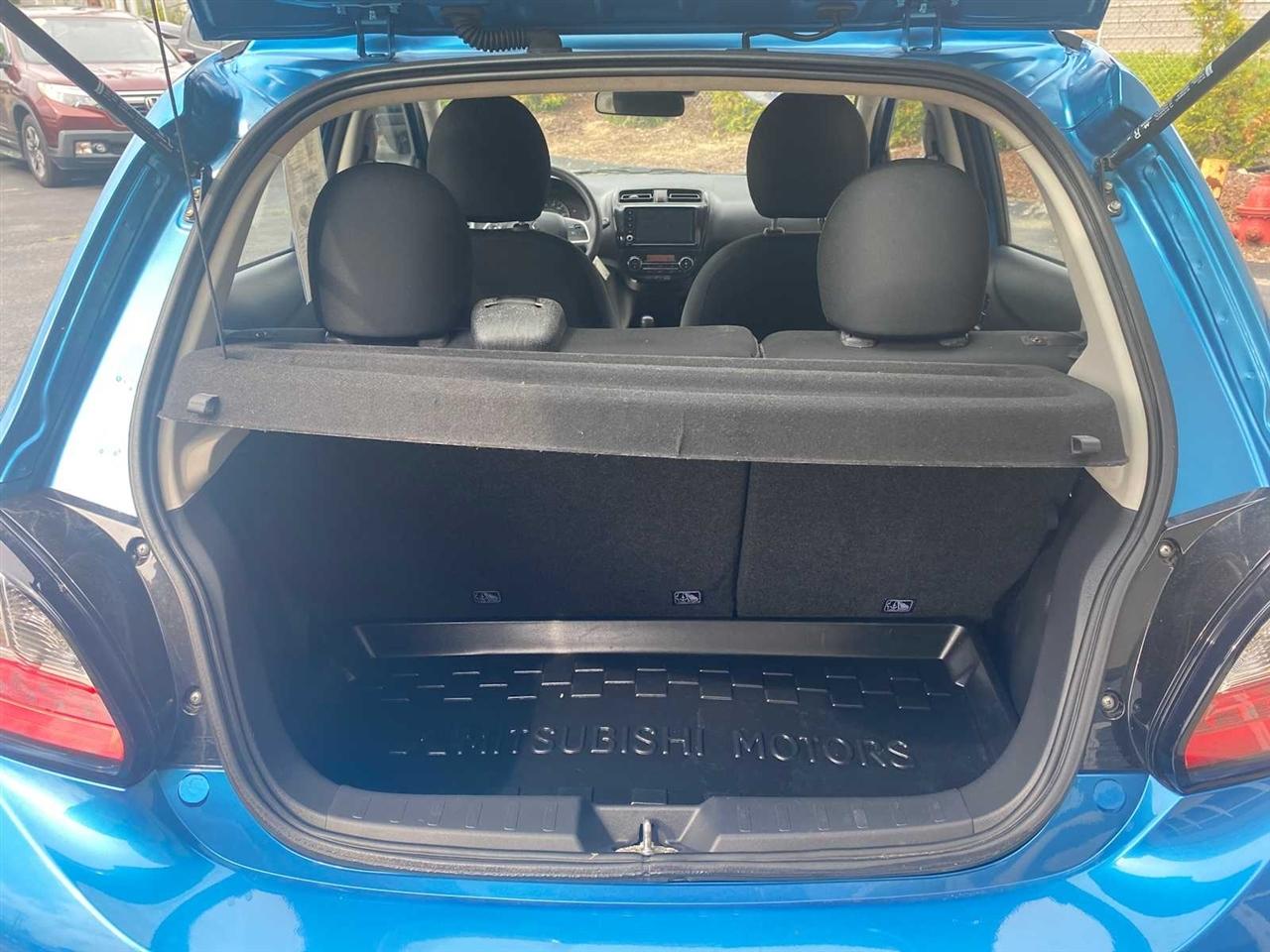 Mitsubishi Mirage ES 4D Hatchback 2024