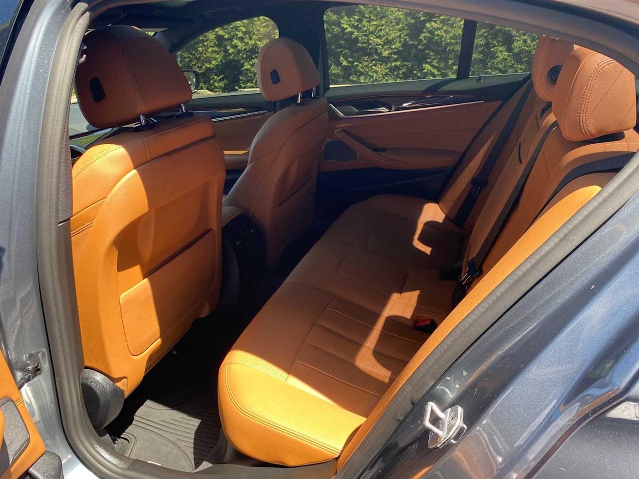 BMW 5-Series 530i xDrive 2022