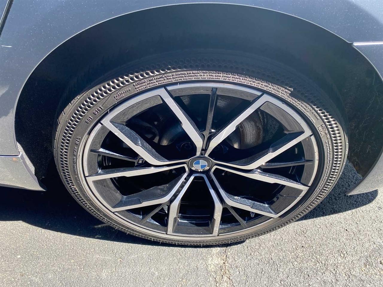 BMW 5-Series 530i xDrive 2022