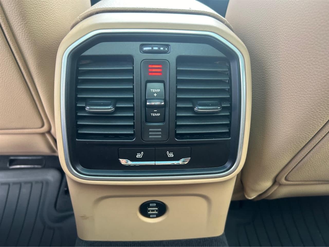 Porsche Macan AWD 2018