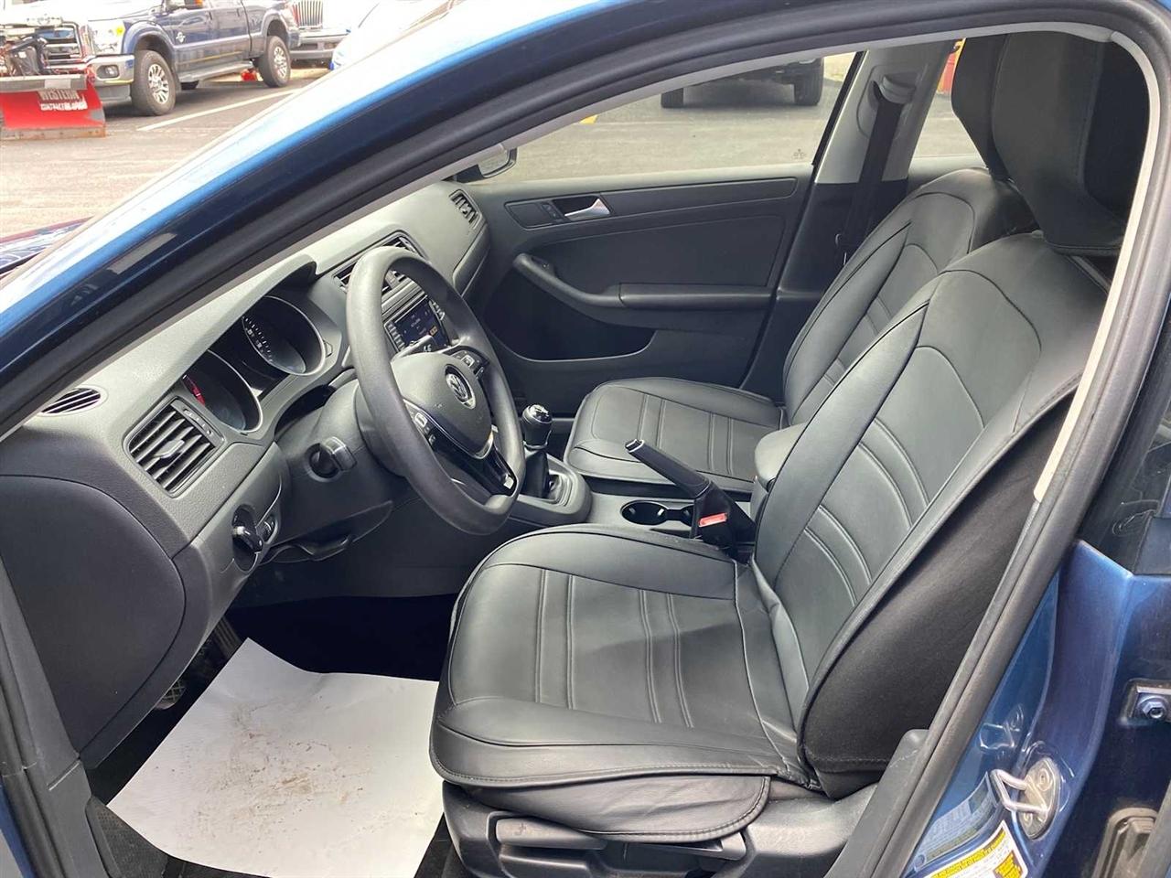 Volkswagen Jetta 1.4T S w/Technology 6A 2016