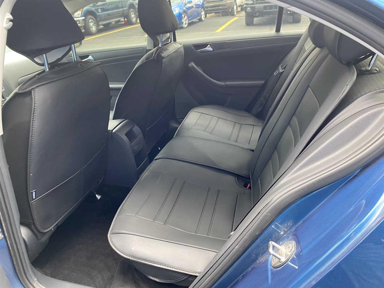 Volkswagen Jetta 1.4T S w/Technology 6A 2016