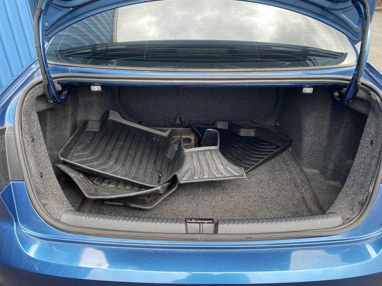 Volkswagen Jetta 1.4T S w/Technology 6A 2016