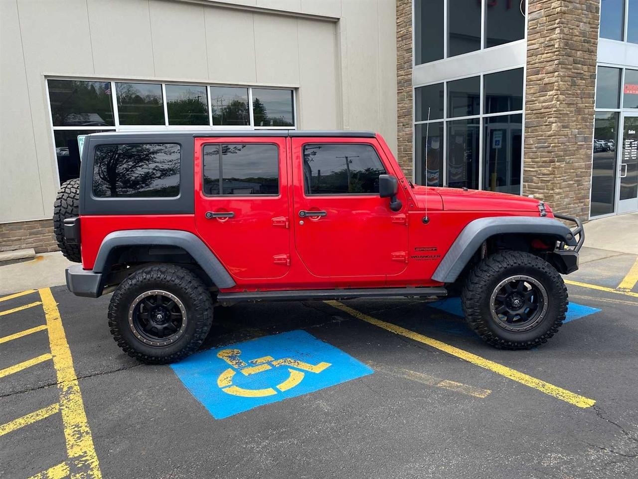 Jeep Wrangler Unlimited Sport 4WD 2016