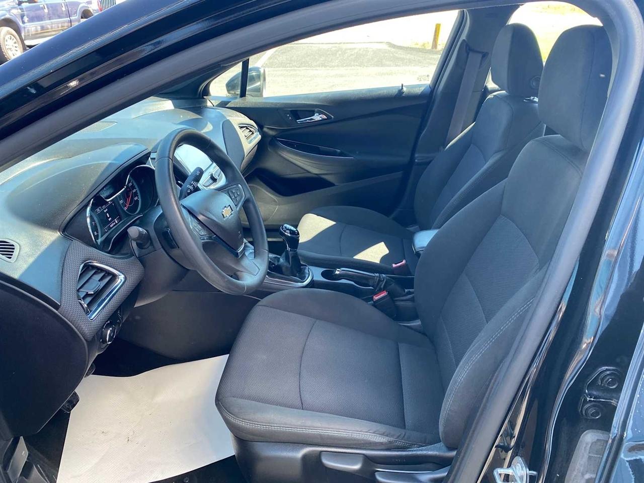 Chevrolet Cruze LT Manual 2017