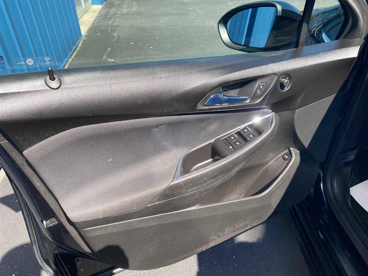 Chevrolet Cruze LT Manual 2017