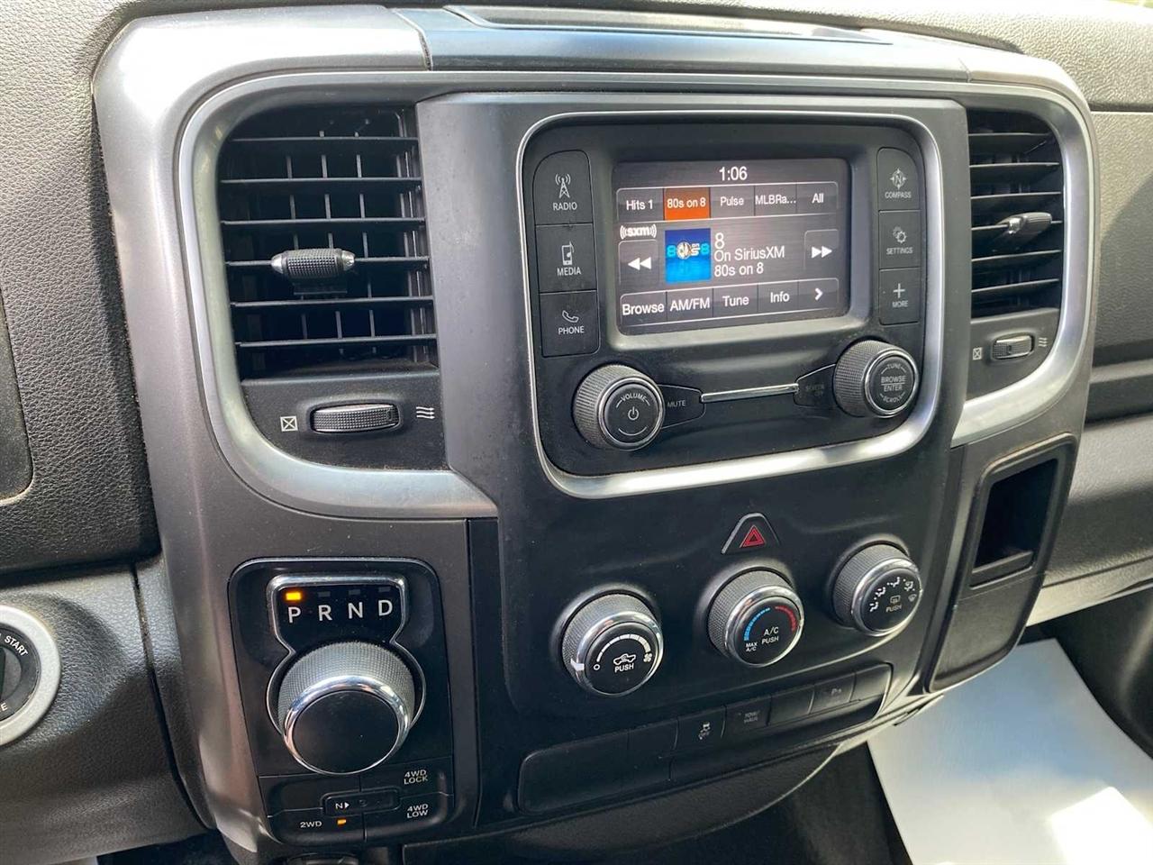 RAM 1500 Classic Warlock 4x4 Quad Cab 6'4" Box 2022