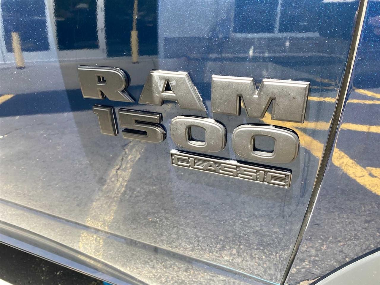 RAM 1500 Classic Warlock 4x4 Quad Cab 6'4" Box 2022