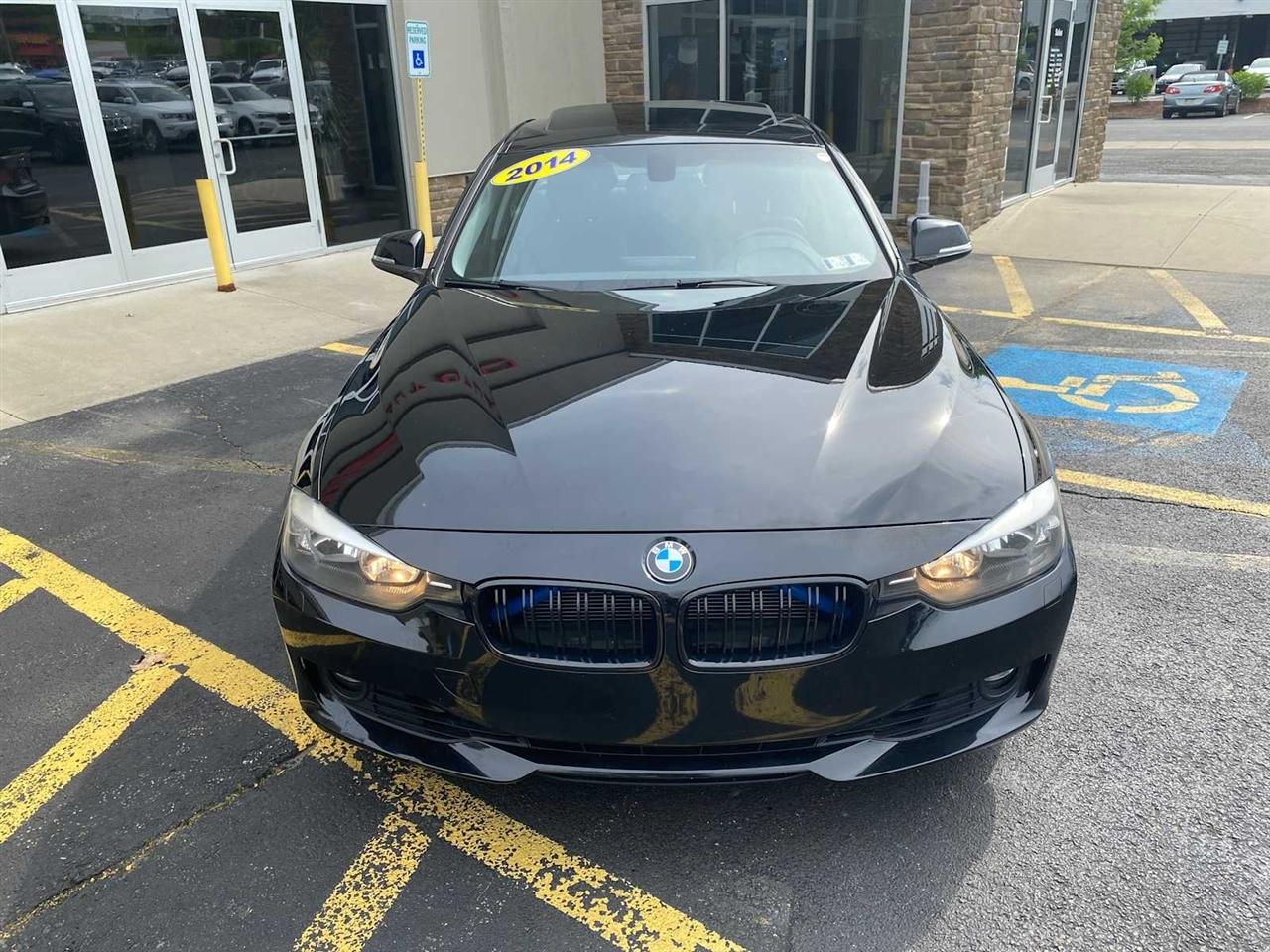 BMW 3-Series 328i xDrive Sedan 2014