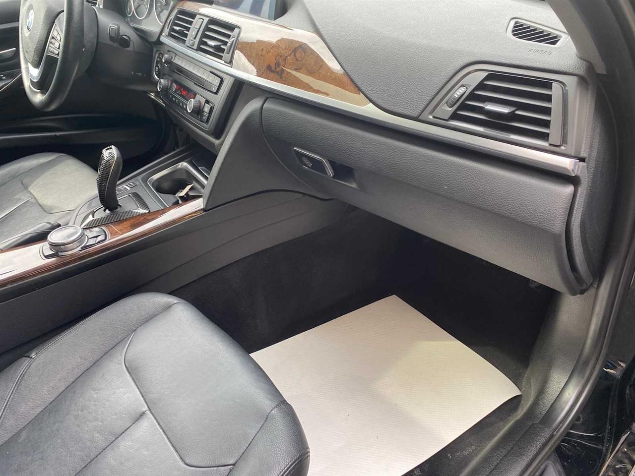 BMW 3-Series 328i xDrive Sedan 2014