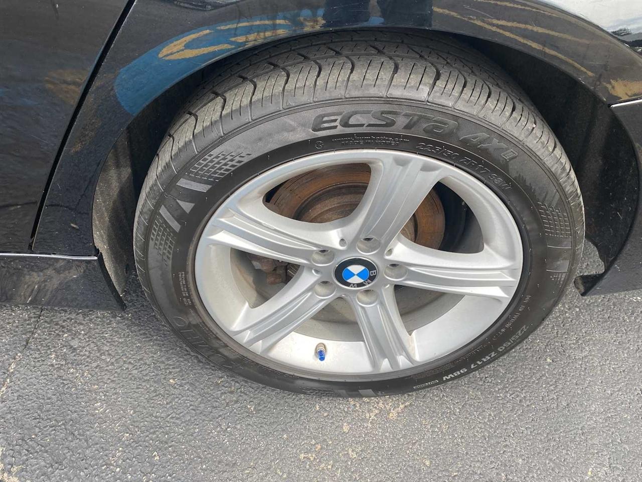 BMW 3-Series 328i xDrive Sedan 2014