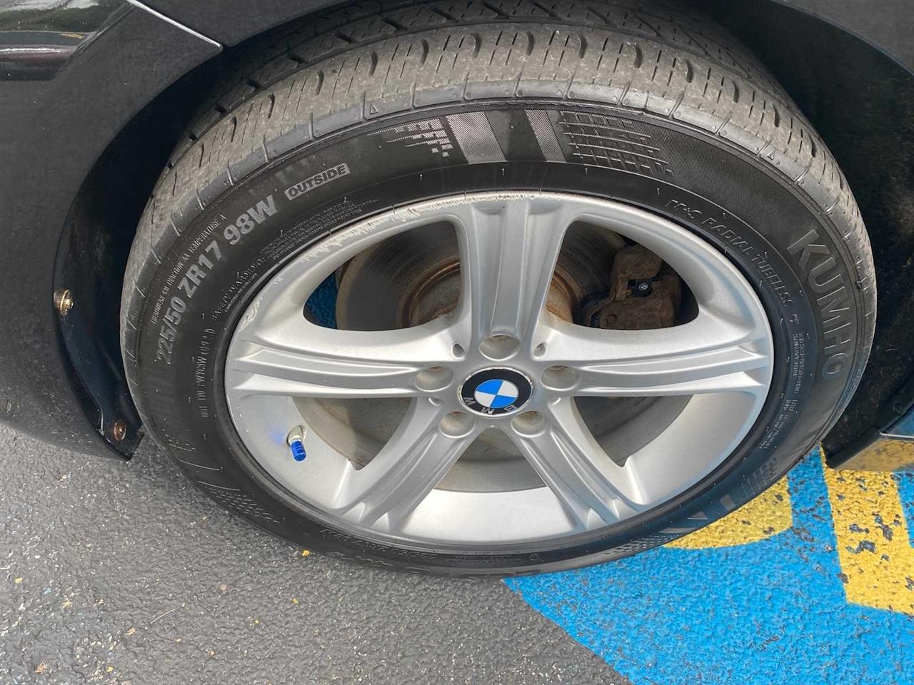 BMW 3-Series 328i xDrive Sedan 2014