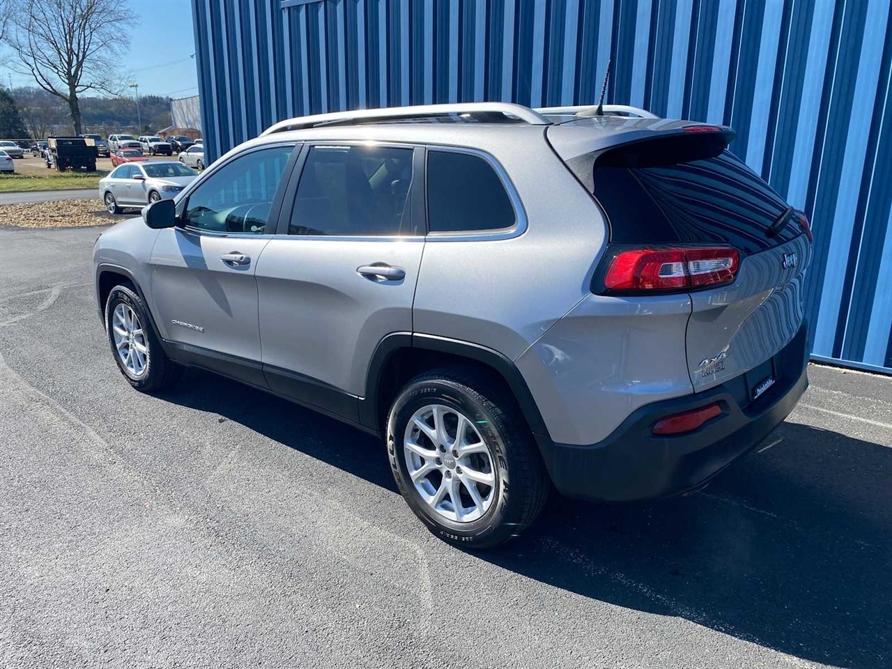 Jeep Cherokee Latitude 4WD 2017