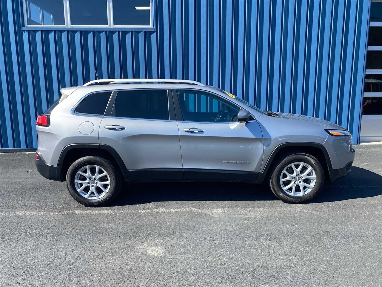 Jeep Cherokee Latitude 4WD 2017
